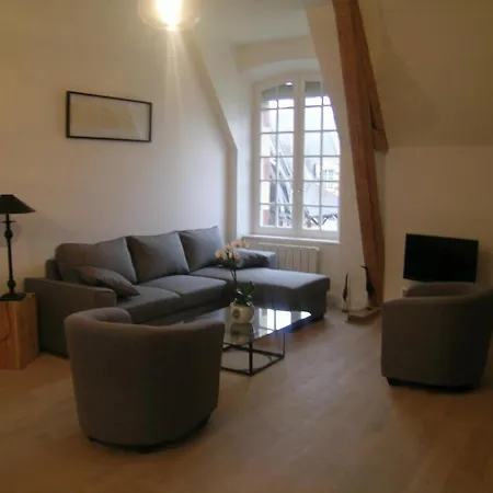 Grand Renove Proche Moulins Pour 10 Pers, Animaux Admis, Wifi - Fr-1-489-215 Trévol